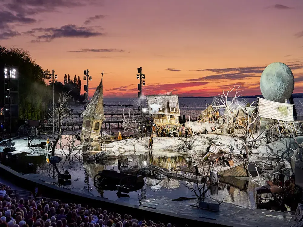 Ferienwohnung Sigmarszell, Lindau, Blockhausstil, Familie Stumpf, Ferien am Bodensee, Übernachtung, Bregenzer Festspiele